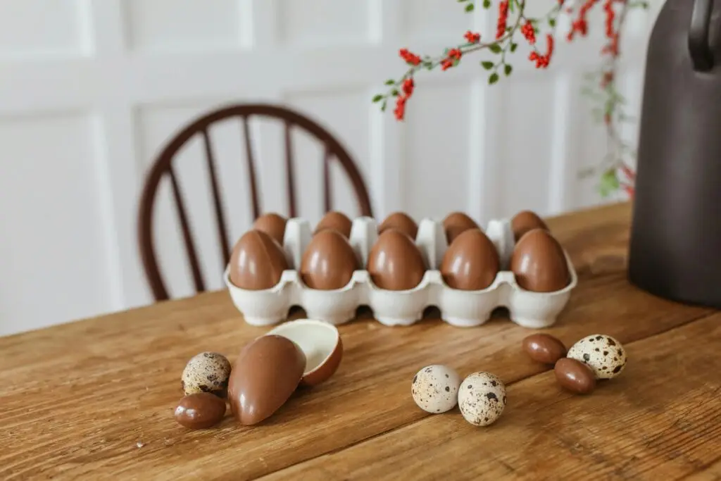 Chocolate easter eggs in a dining table